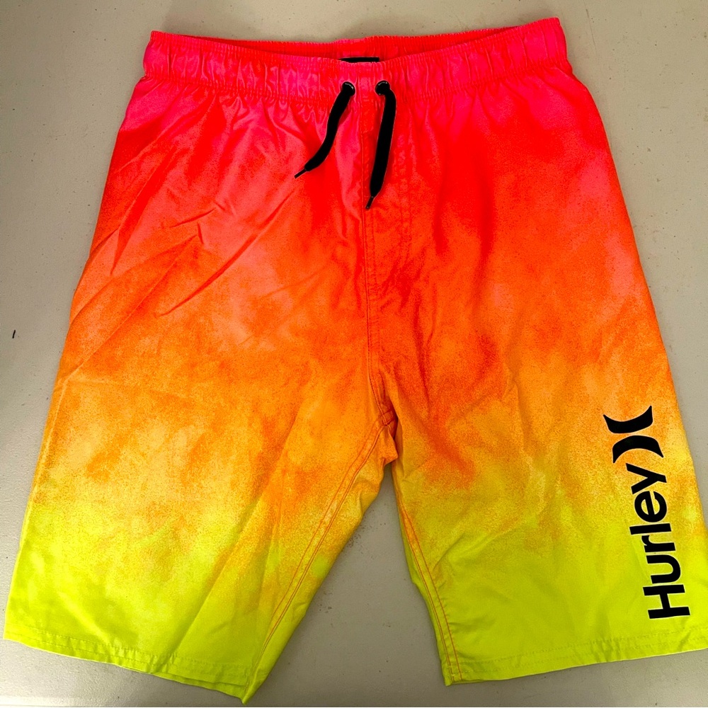 Hurley Boys’ 'Big Kids' Pull On Gradient / Ombre Dawn Swim Trunks Large